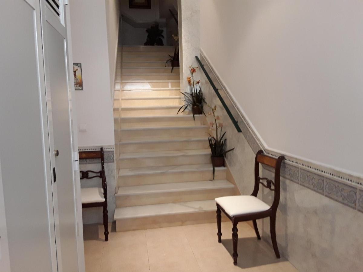 Apartamentos Vicenta Carihuela By Playa Miguel Torremolinos Dış mekan fotoğraf